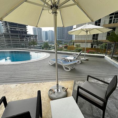 Dunya Tower Luxury And 2 Min Walk To Dubai Mall And Burj Khalifa In Heart Of Downtown Extérieur photo