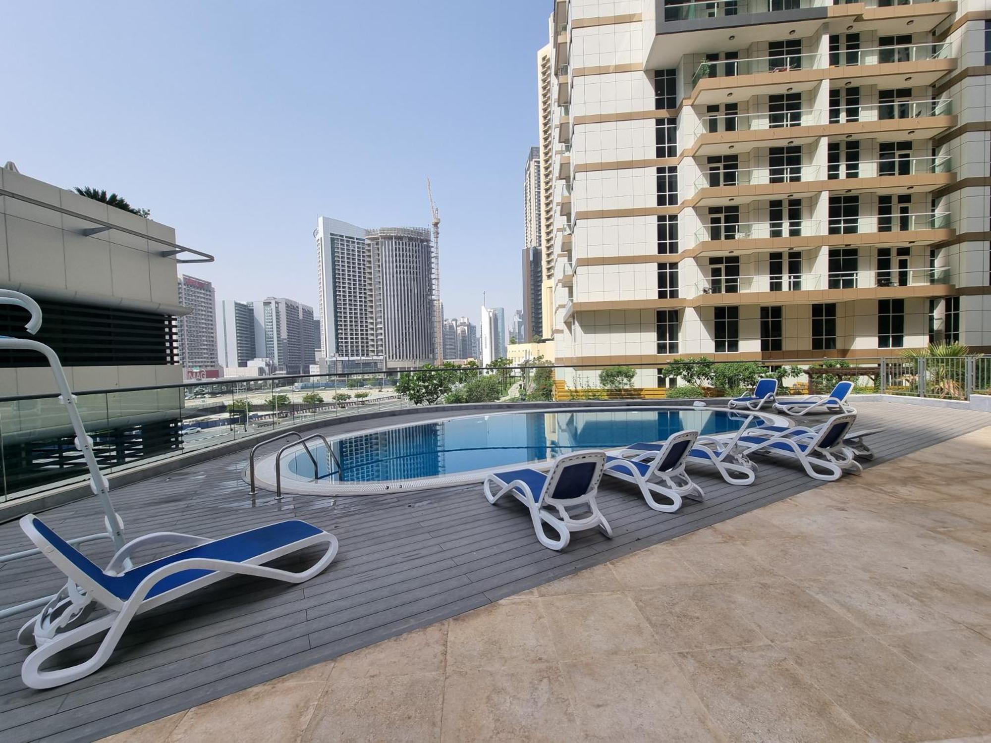 Dunya Tower Luxury And 2 Min Walk To Dubai Mall And Burj Khalifa In Heart Of Downtown Extérieur photo
