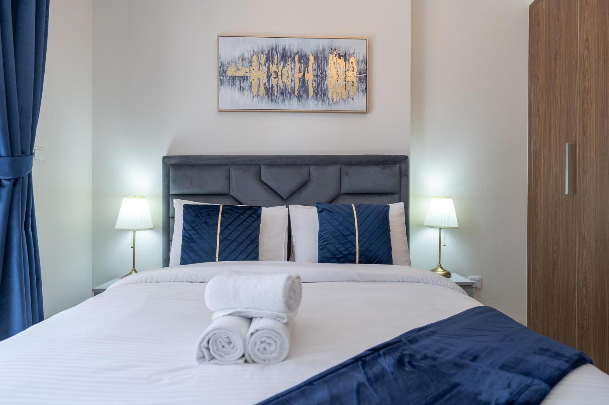Dunya Tower Luxury And 2 Min Walk To Dubai Mall And Burj Khalifa In Heart Of Downtown Extérieur photo