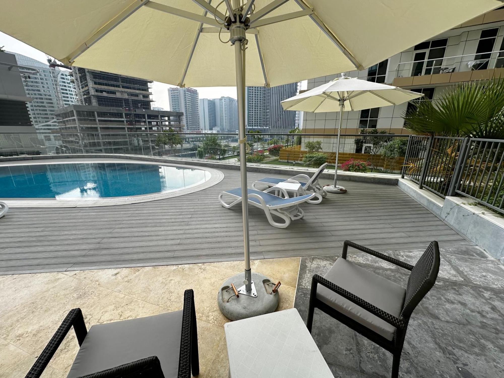 Dunya Tower Luxury And 2 Min Walk To Dubai Mall And Burj Khalifa In Heart Of Downtown Extérieur photo