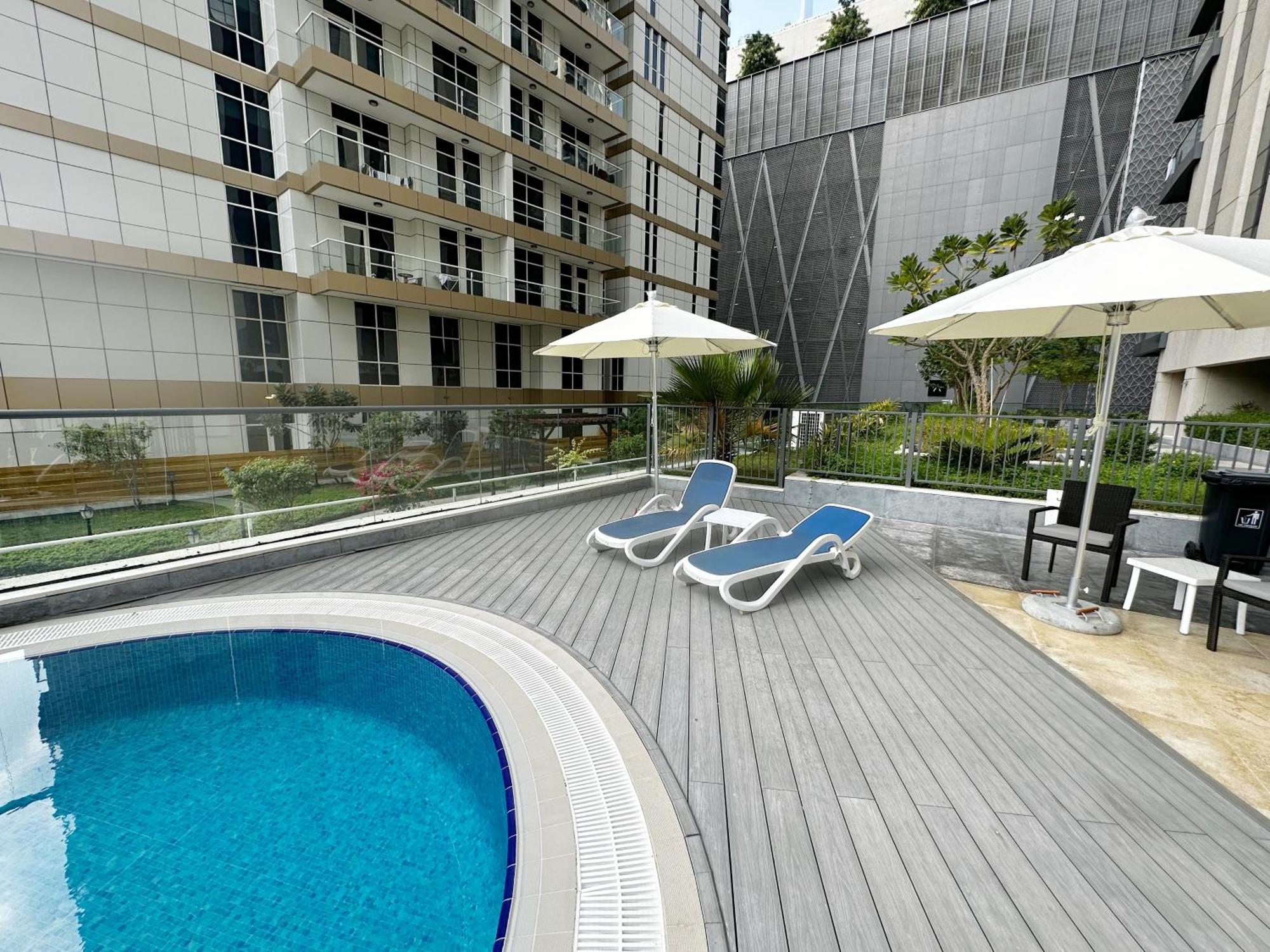Dunya Tower Luxury And 2 Min Walk To Dubai Mall And Burj Khalifa In Heart Of Downtown Extérieur photo